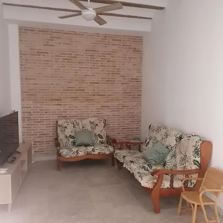 Casa El Cruce * Navarrés